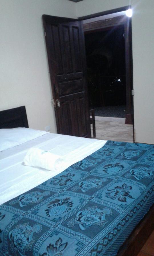 Roca Mar Playa Bonita Hotel Пуерто Лимон Екстериор снимка